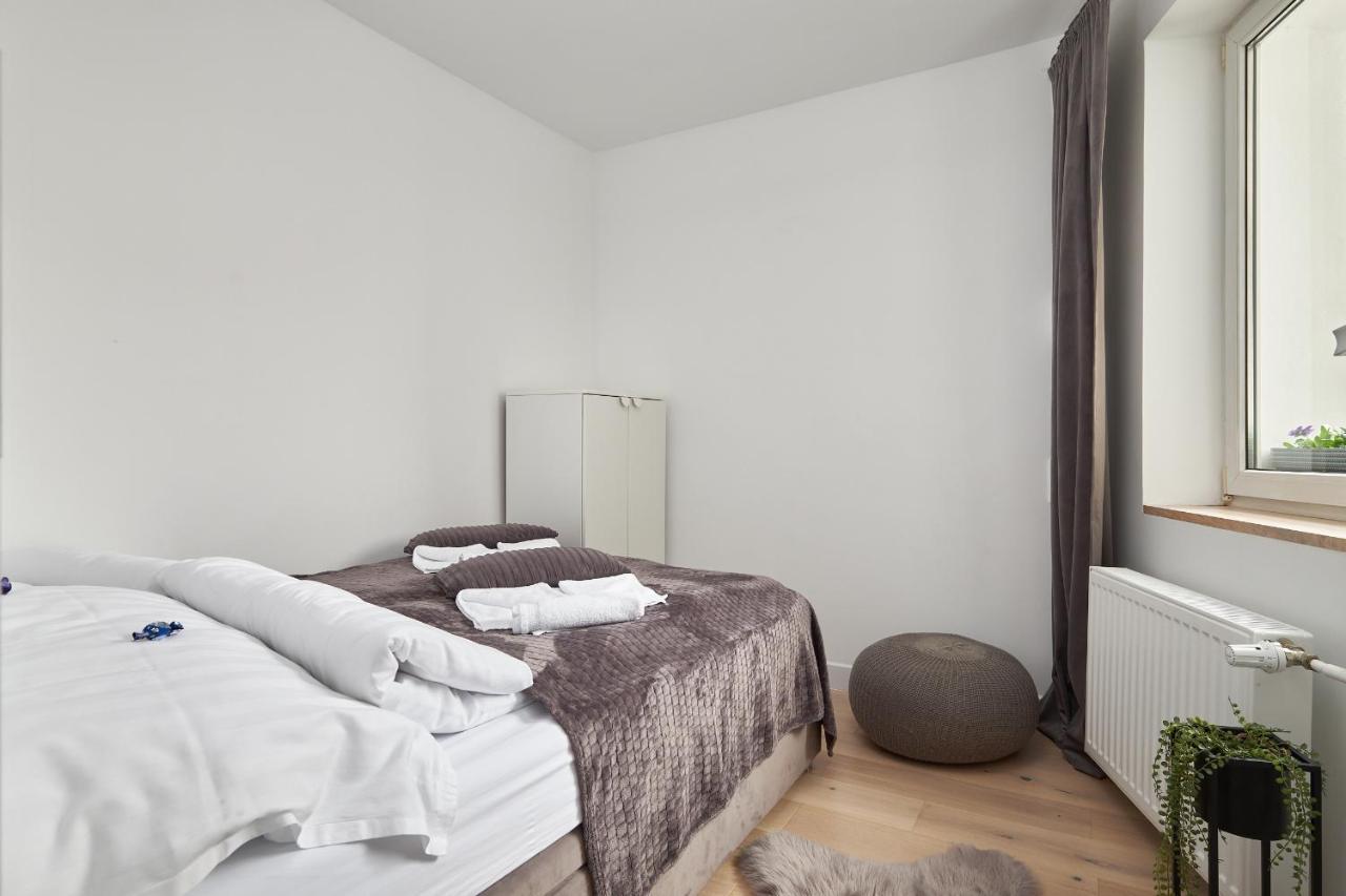 Platinum Apartment - Parking - Klimatyzacja - Winda - Self Check In Wroclaw Dış mekan fotoğraf